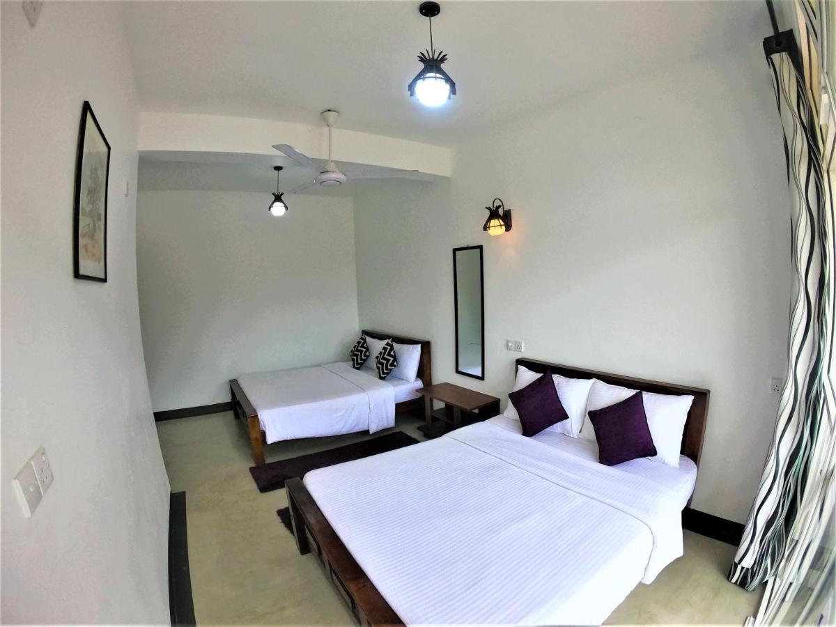 4 Aces Ella Hotel Екстериор снимка