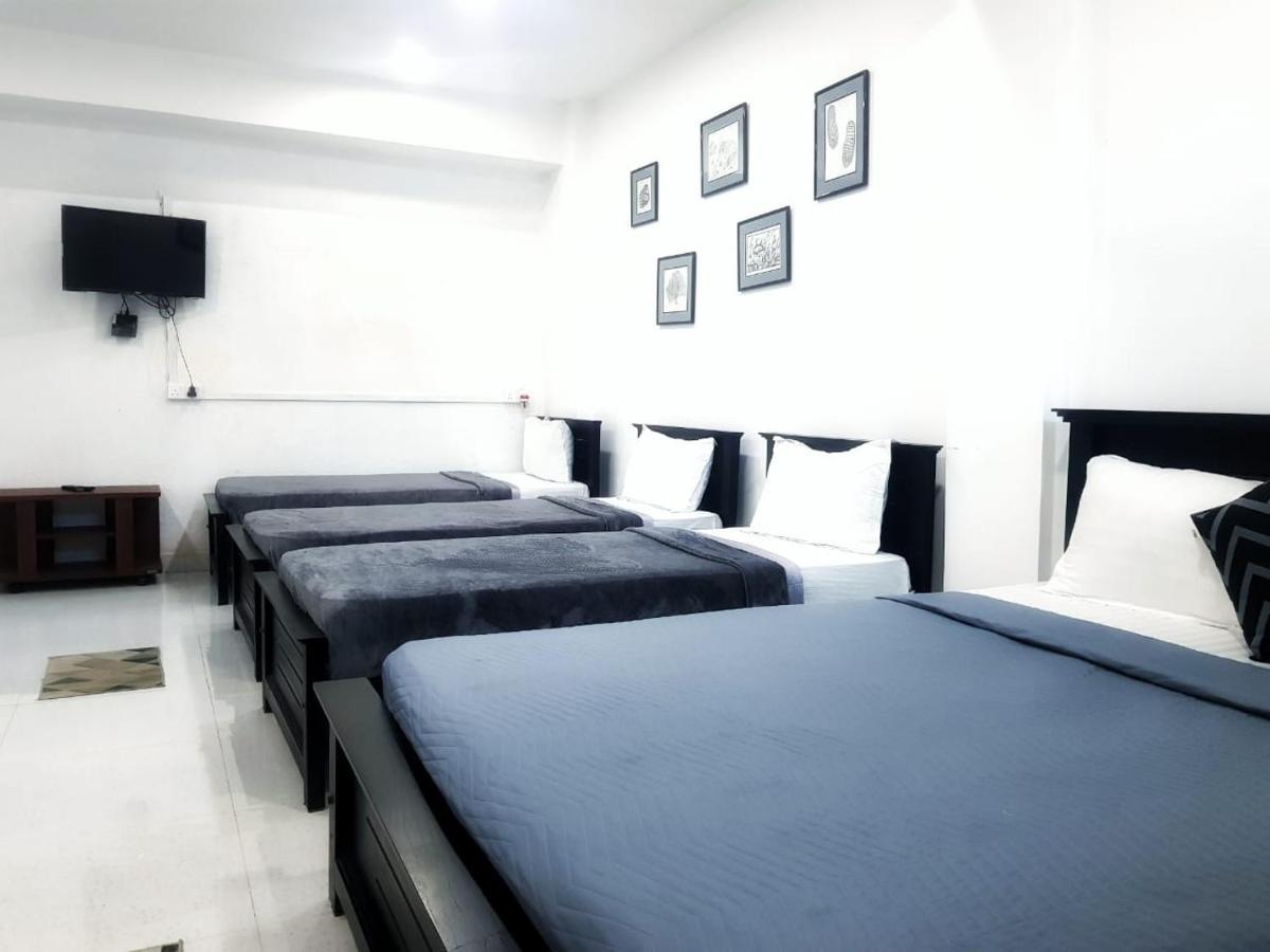 4 Aces Ella Hotel Екстериор снимка
