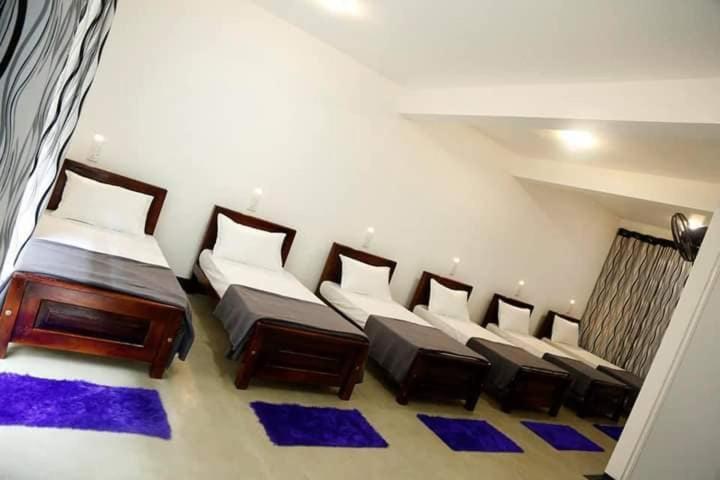 4 Aces Ella Hotel Екстериор снимка